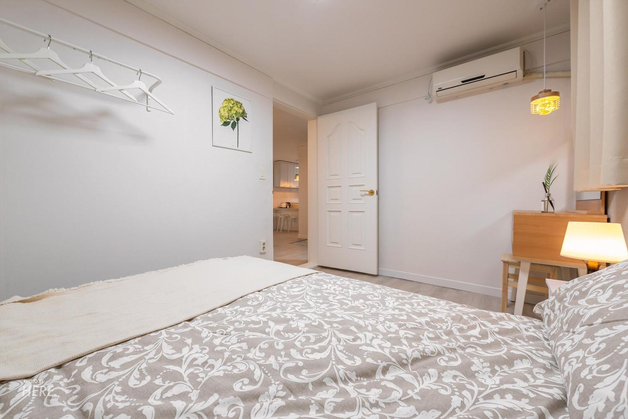 Seeu House Hongdae Seoul Room photo