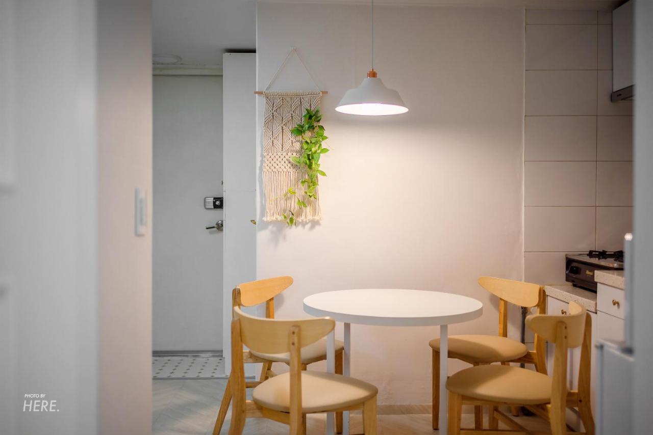 Seeu House Hongdae Seoul Exterior photo
